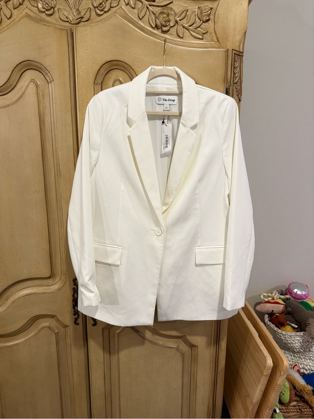 The Drop Women's Cream Single-Button Blazer